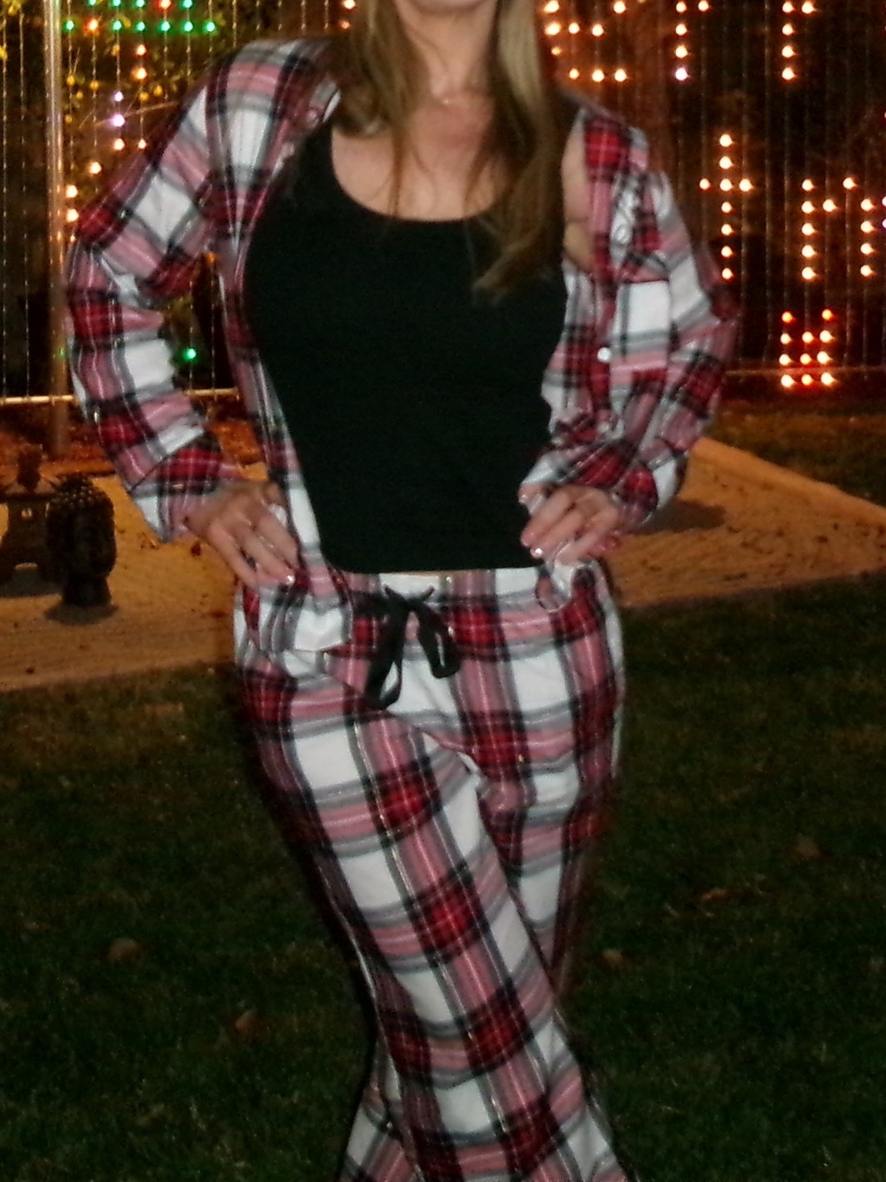 Victoria’s Secret Long Plaid Flannel Pajama Set - Picture 6 of 10